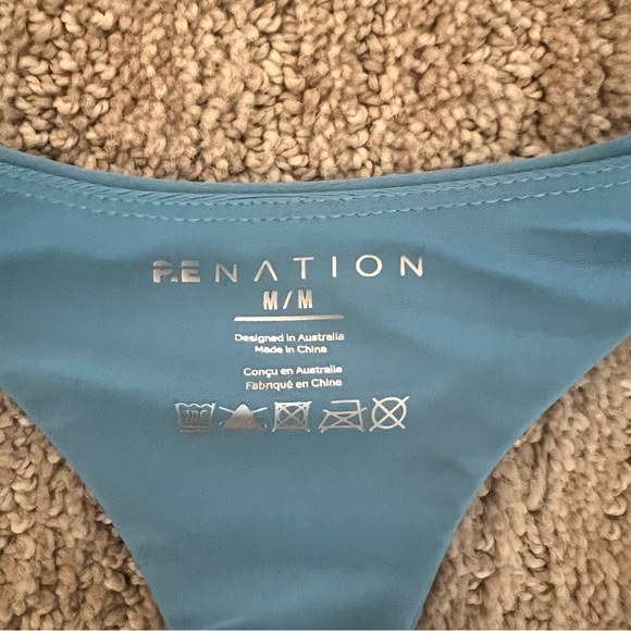 PE Nation Baby Blue Sports Bra Medium - Picture 3 of 4